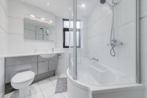 Chic High Barbican Apt - Heart of London